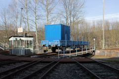 Dieser vom „Smart Rail Connectivity Campus“ (SRCC) genutzte Arbeitszugwagen wurde am 29. März 2021 im Eisenbahnmuseum vom VSE gedreht. Foto: Axel Schlenkrich