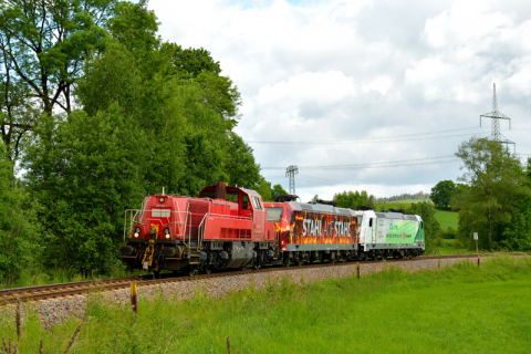 Am Morgen des 28. Mai 2022 beobachtete Steffen Schmidt die Zuführung weiterer Gastfahrzeuge in der Nähe von Dorfchemnitz. Foto: Steffen Schmidt