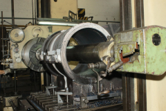 Die Neubauzylinder für die Dampflok 50 3616-5 auf dem Bohrwerk des Dampflokwerkes Meiningen. Foto: Axel Schlenkrich