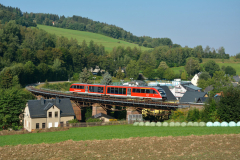 Um den aktuellen Hygieneanforderungen besser gerecht zu werden, gelangte zum August-Fahrtwochenende ein moderner Triebwagen Baureihe 642 der Erzgebirgsbahn auf der Erzgebirgischen Aussichtsbahn zum Einsatz. Steffen Schmidt fotografierte am 16. August